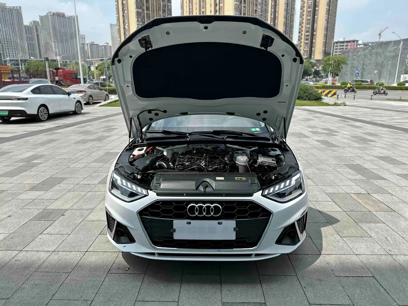 Audi A4L 2020 40 TFSI Luxury Dynamic фото 31