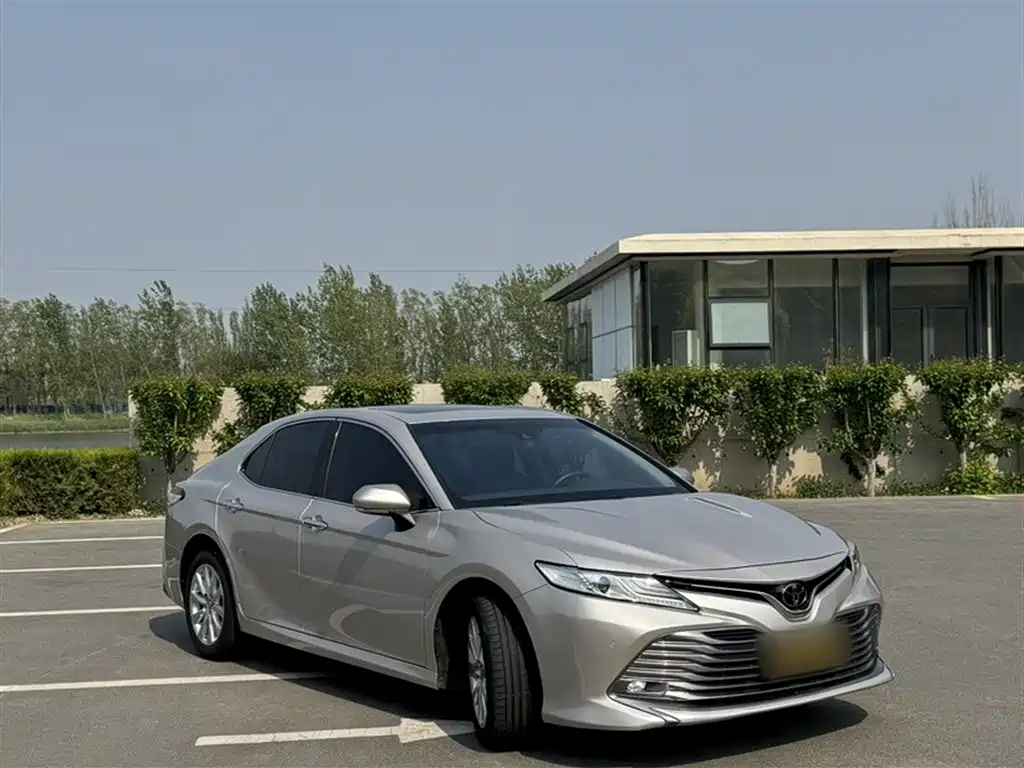 Toyota Camry 2019 2.0G Luxury Edition China VI фото 5
