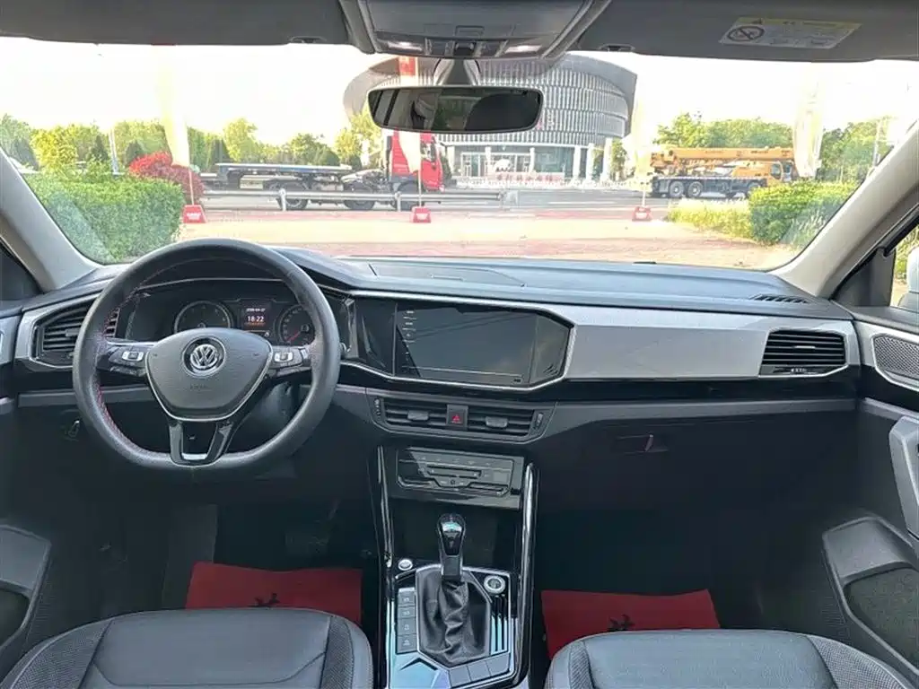 Volkswagen Tayron 2020 280TSI 2WD Luxury Smart Edition фото 9