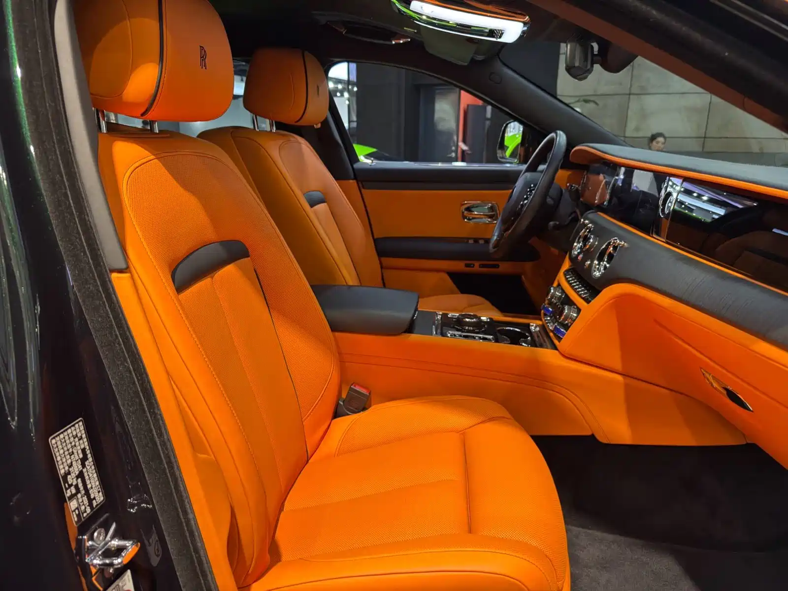 Фото 27 - Rolls-Royce Ghost