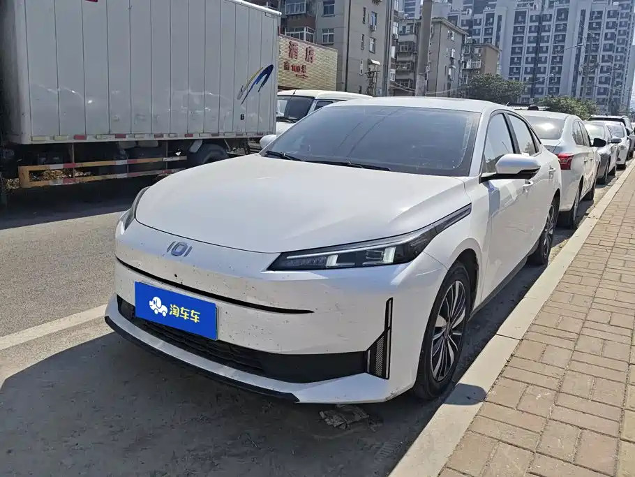 Photo 2 - Changan Qiyuan A05