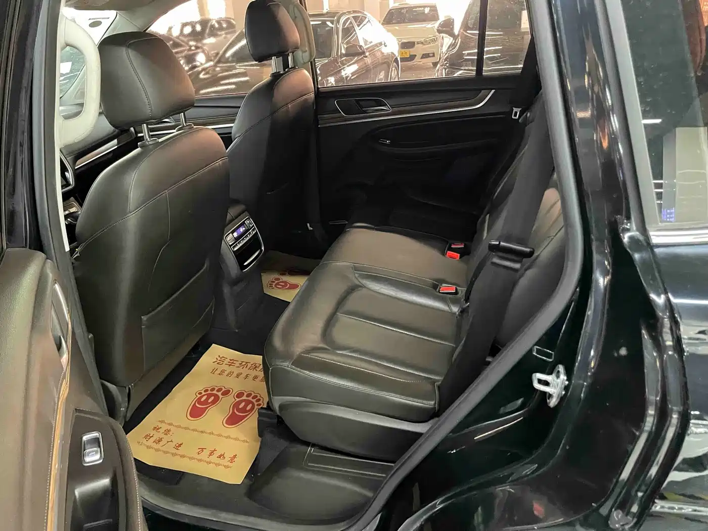 Roewe RX8 2018 2018 30T Smart Internet 2WD Flagship Edition