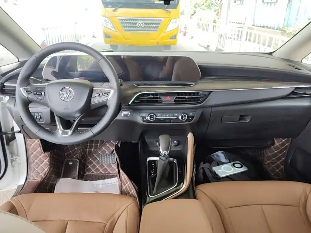Buick GL6 2023 2021 323T Mild Hybrid Connected Luxury
