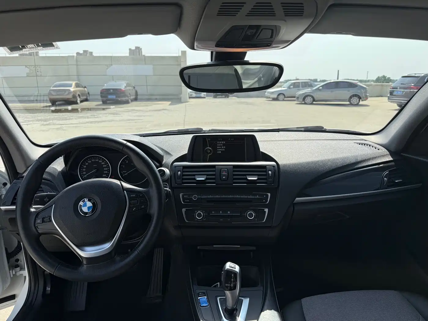 BMW 1 Series (Import) 2013 Facelift 116i Urban Model фото 6