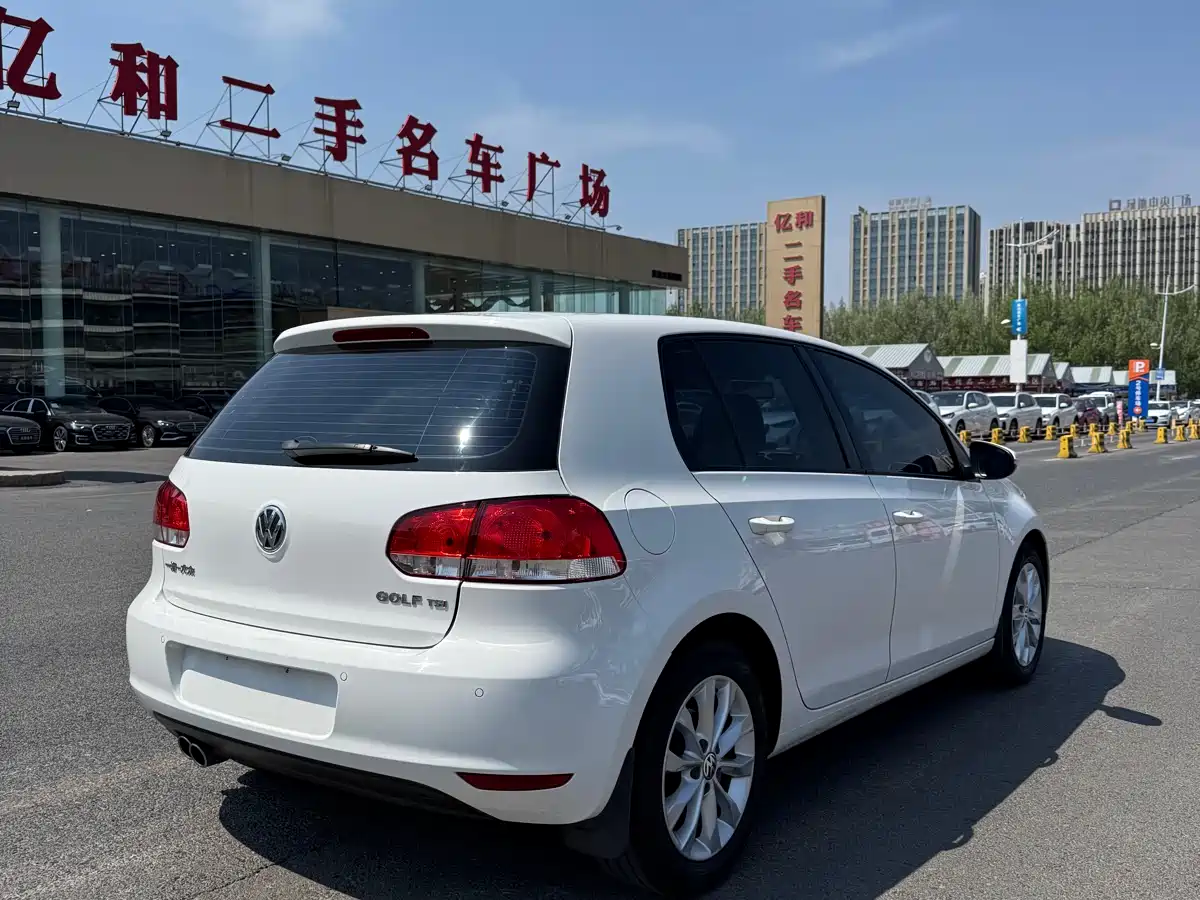 Volkswagen Golf 2012 1.4TSI Automatic Comfort фото 23