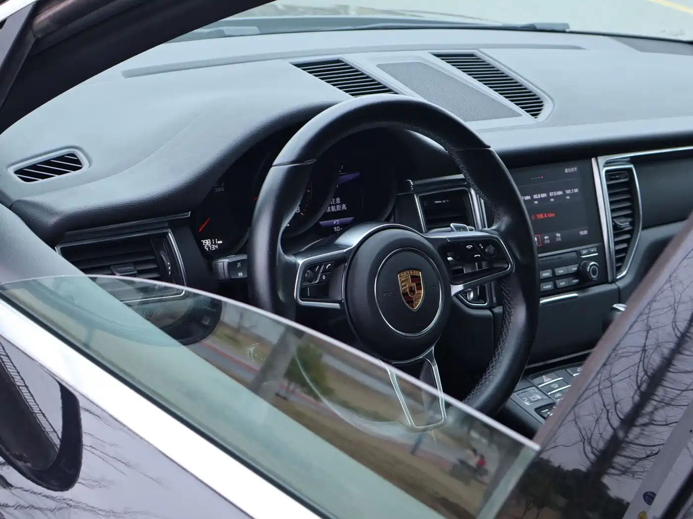 Porsche Macan 2017 Macan 2.0T фото 9