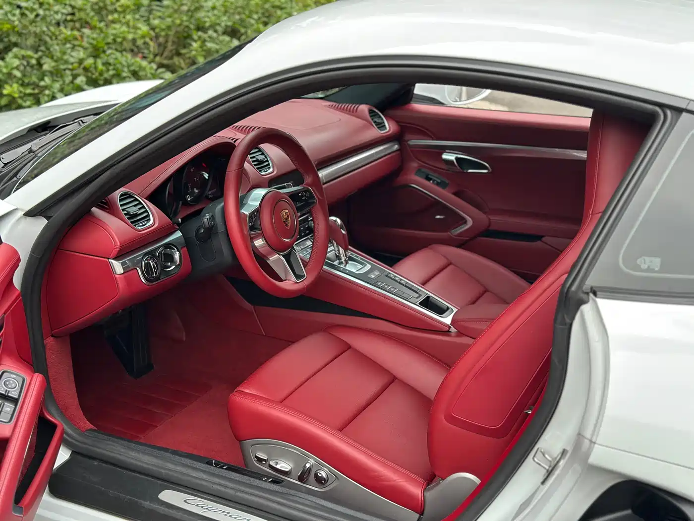 Porsche 718 2018 Cayman 2.0T фото 11