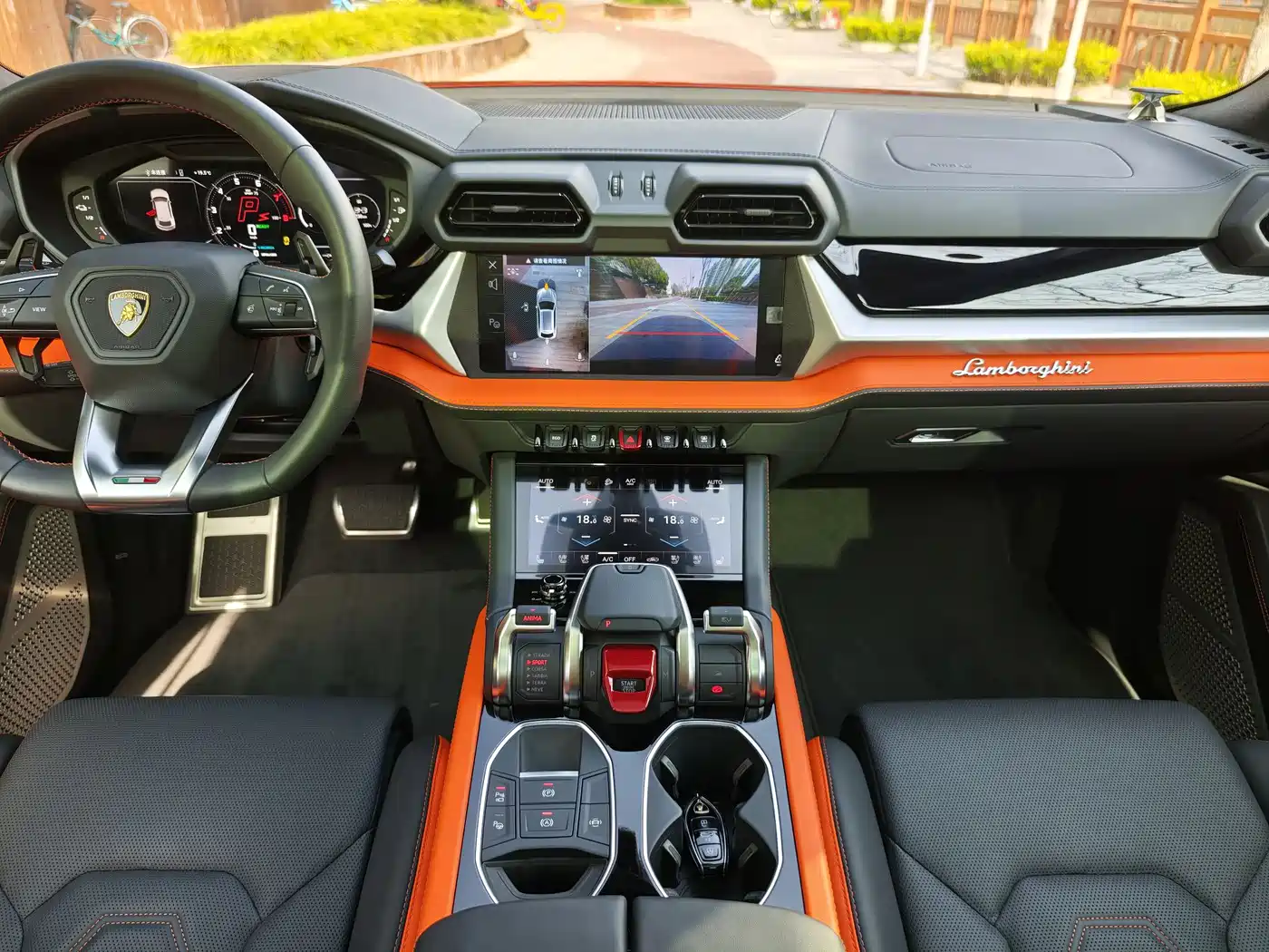 Lamborghini Urus SE 2025 4.0T Standard Edition фото 20