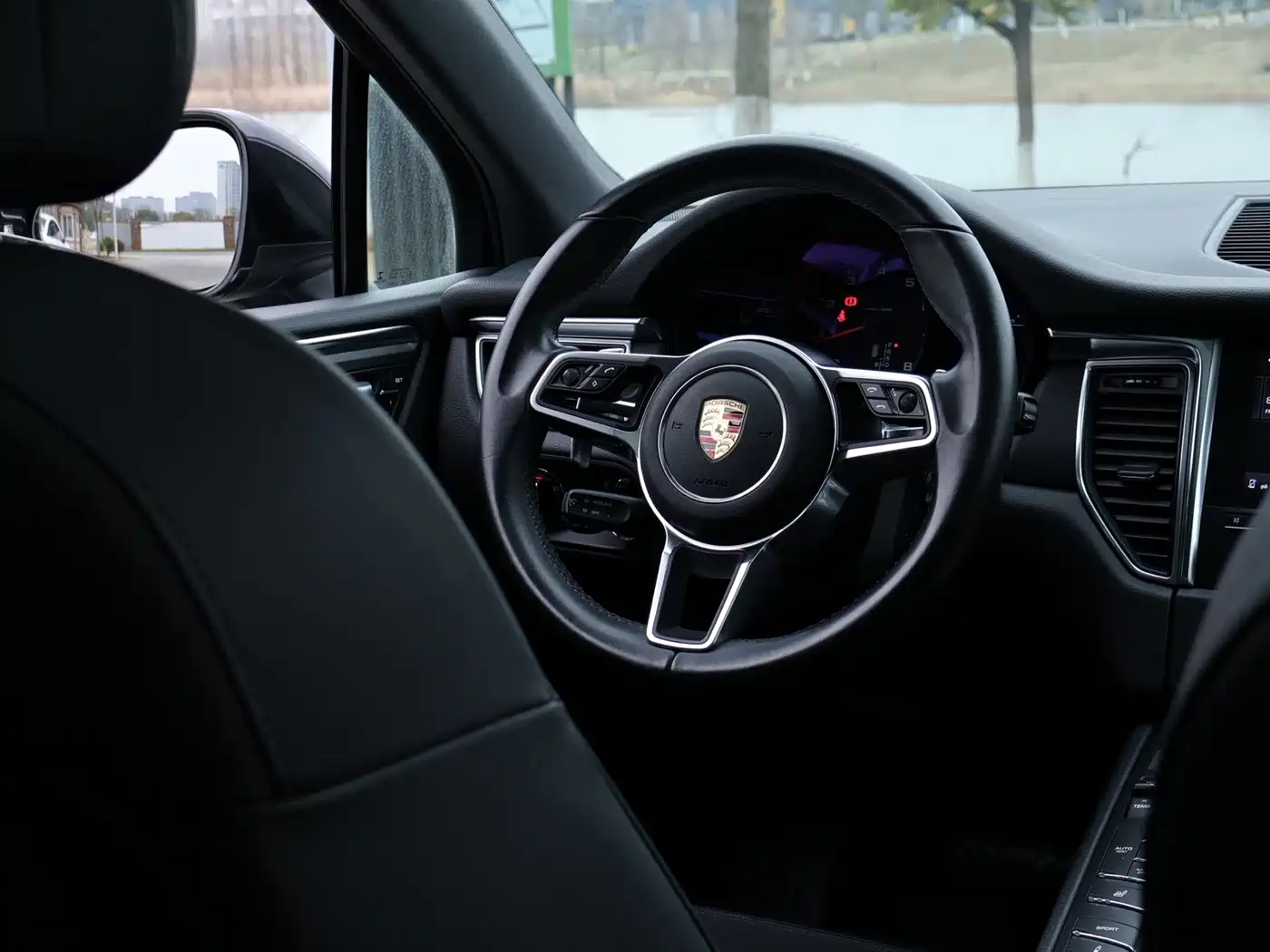 Porsche Macan 2017 Macan 2.0T фото 10