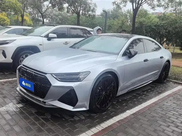 Audi A7L 2022 45 TFSI S-line Future Dream Edition