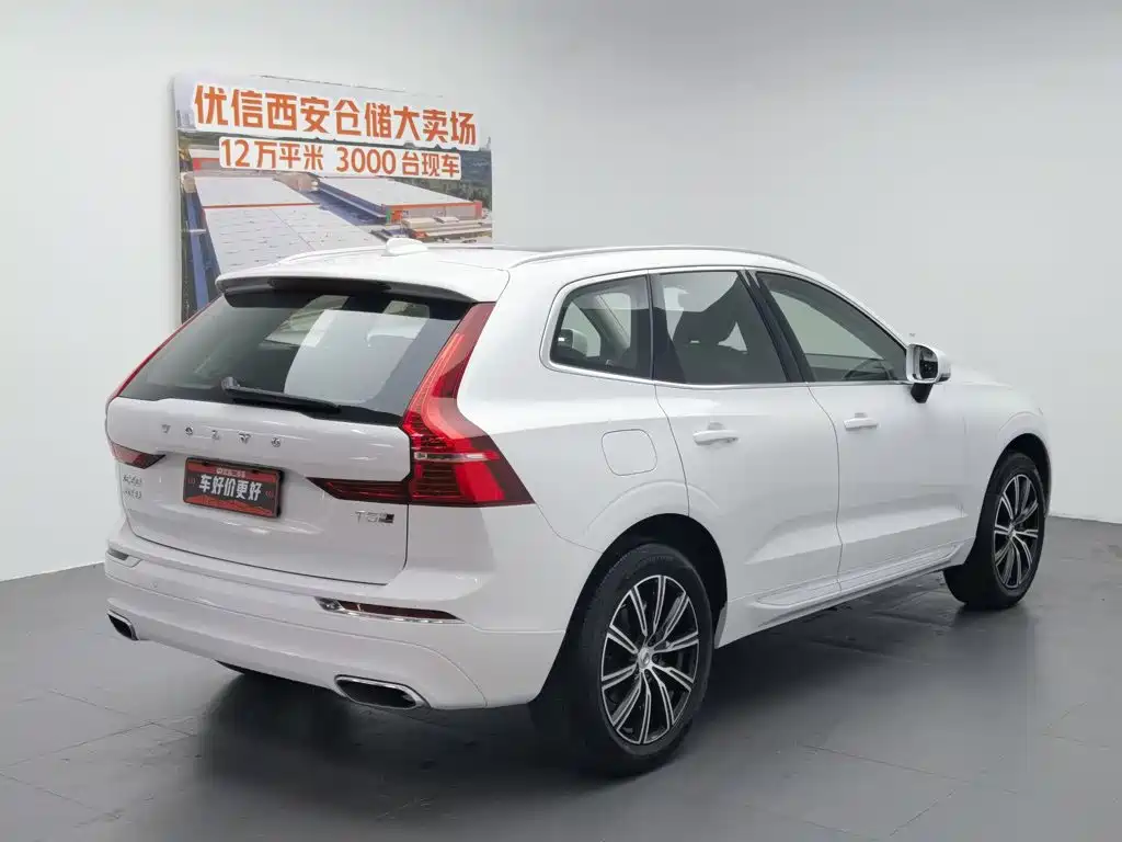 Фото 2 - Volvo XC60