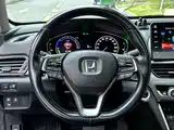 Фото 9 - Honda Accord