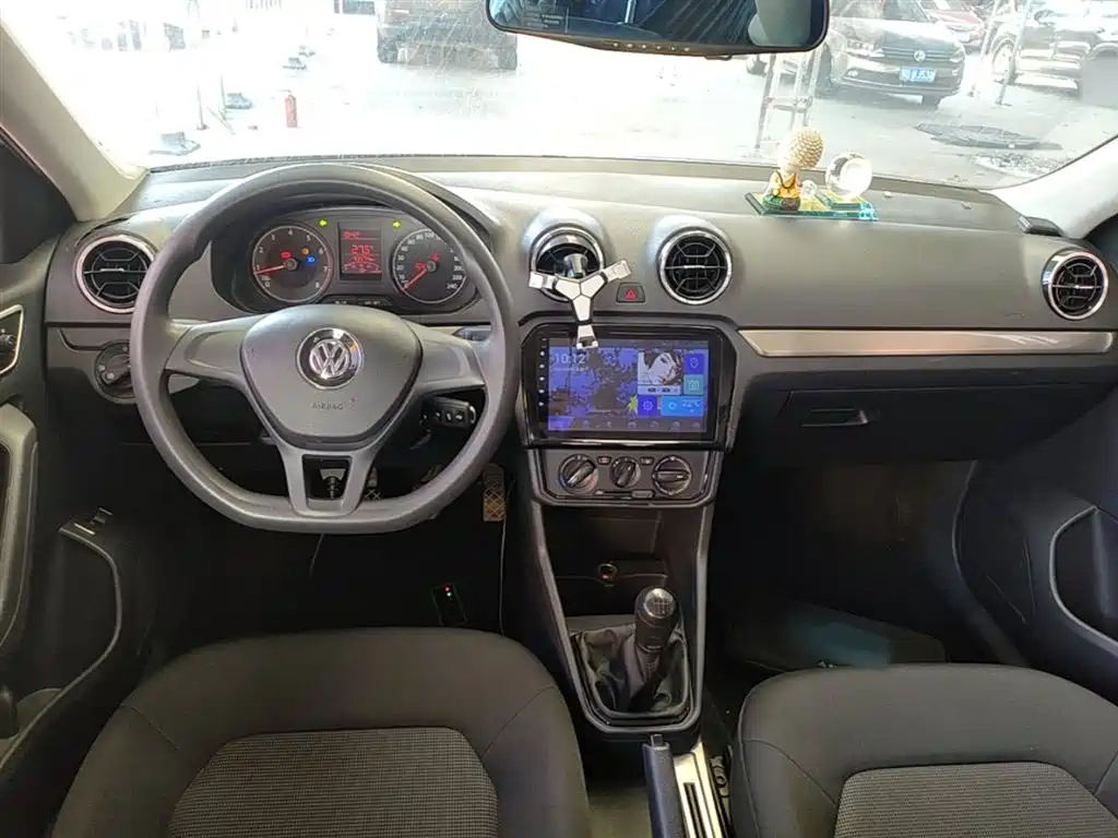 Volkswagen Jetta 2017 1.5L Manual Fashion фото 6