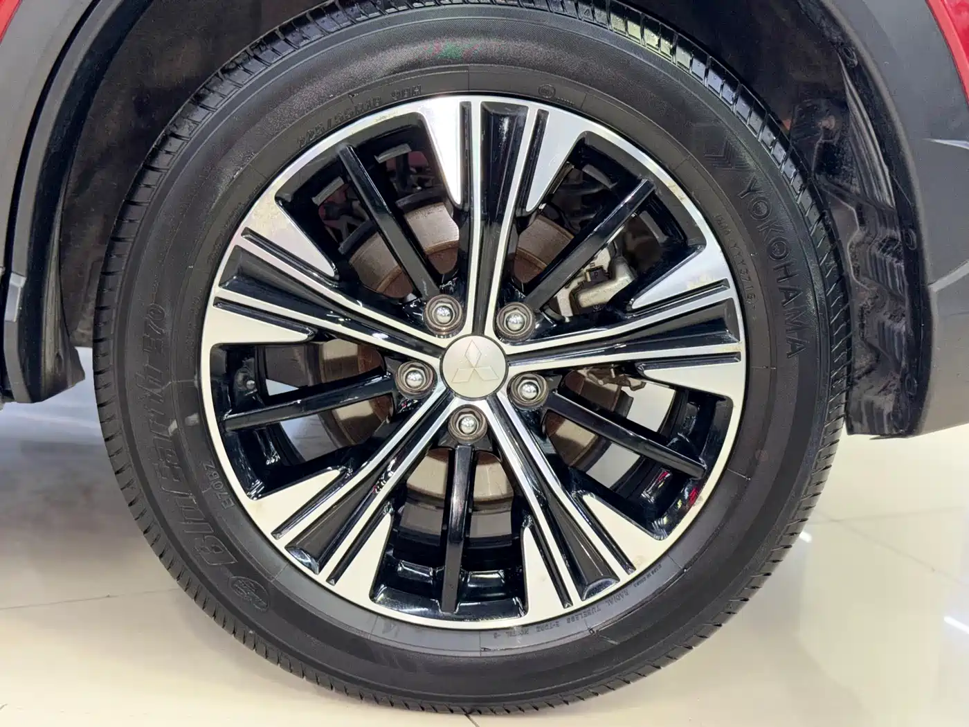 Mitsubishi Eclipse Cross 2018 1.5T CVT AWD True Self Edition фото 23