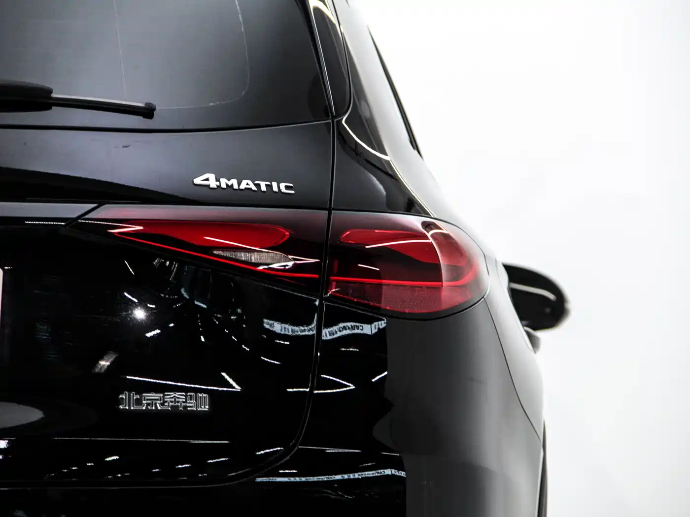 Mercedes-Benz GLC 2023 GLC 260 L 4MATIC Sport 5-seater фото 17