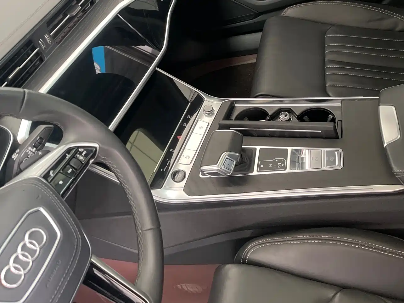 Audi A6L 2024 45 TFSI quattro Premium Elegance фото 8