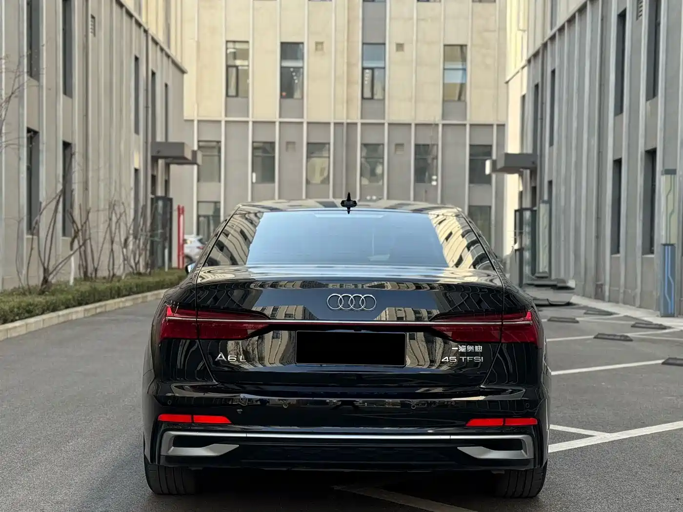 Audi A6L 2024 45 TFSI Premium Dynamic фото 17