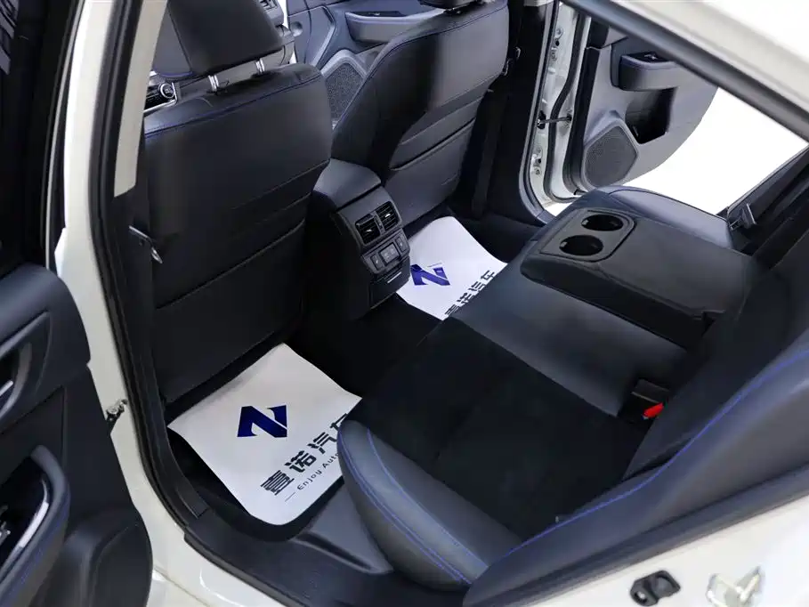 Subaru Legacy 2020 Facelift 2.5i AWD Honor Edition EyeSight фото 31