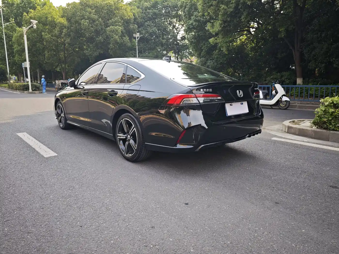 Фото 8 - Honda Inspire