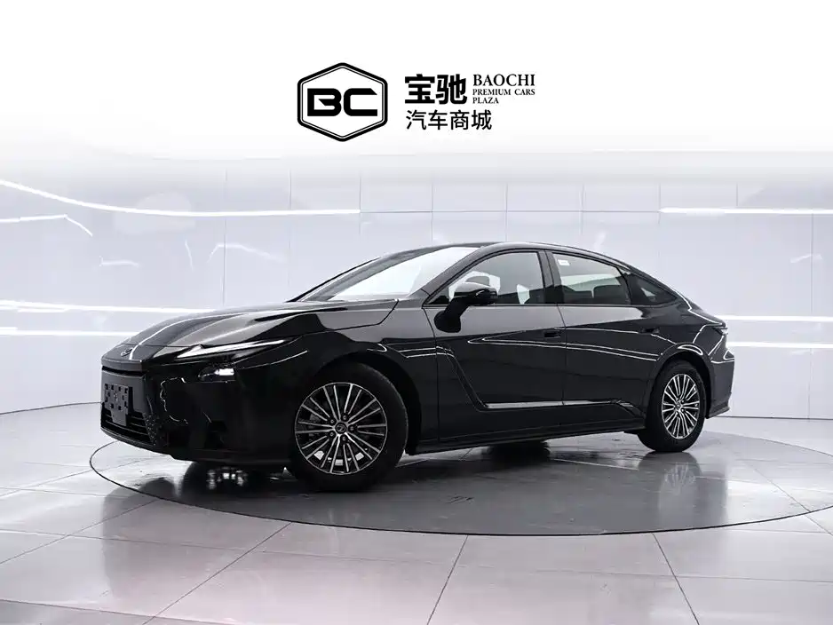 Lexus ES 2025 Model 300h Base Version