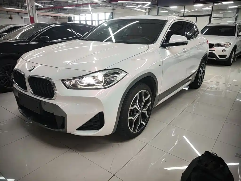 BMW X2 2020 xDrive25i M Off-Road Package