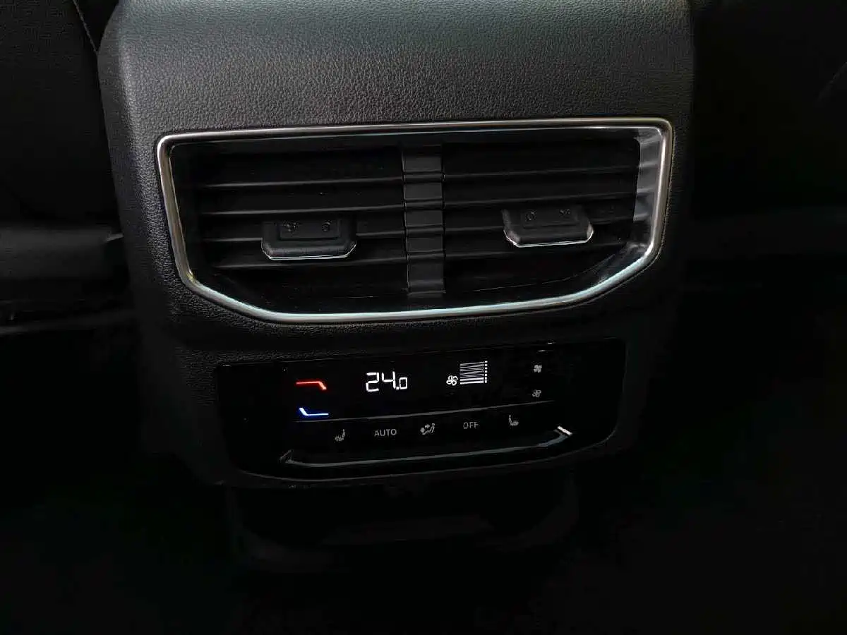 Volkswagen Talagon 2023 380TSI 4WD Luxury Pro Edition фото 32