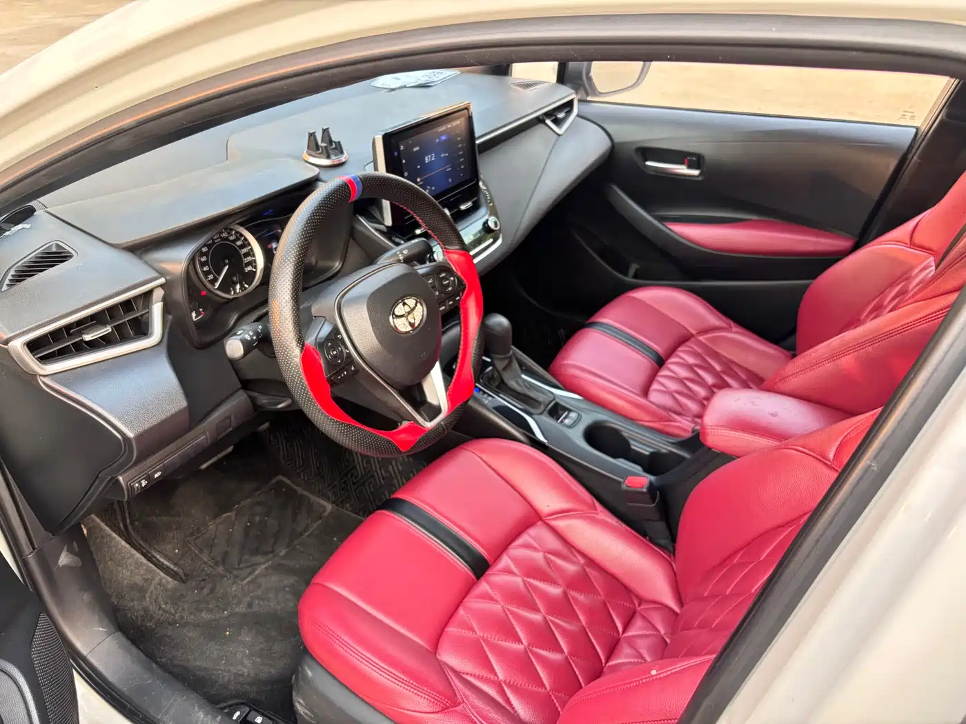 Toyota Levin 2021 185T CVT Luxury Edition фото 4