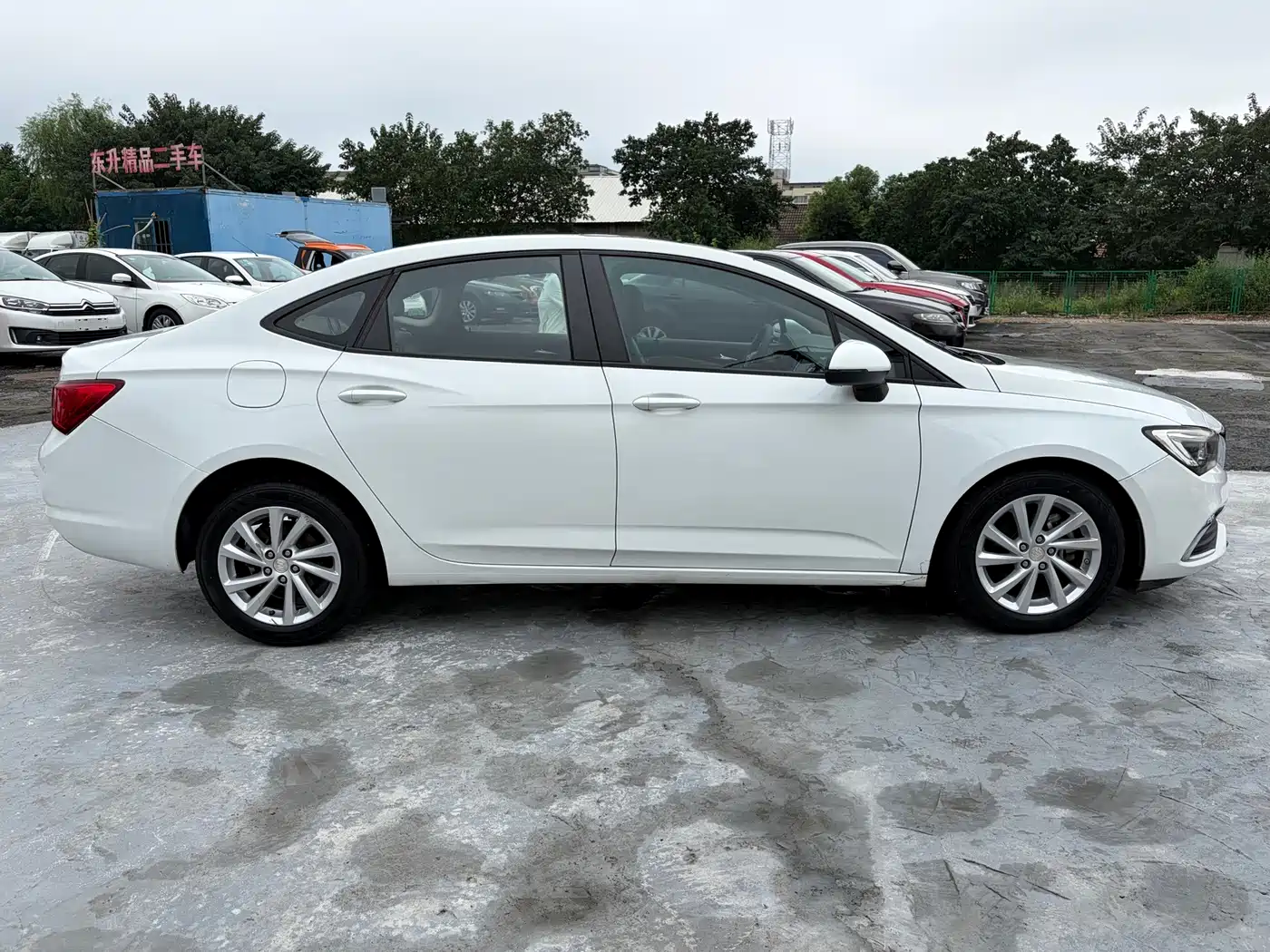 Фото 4 - Buick Verano