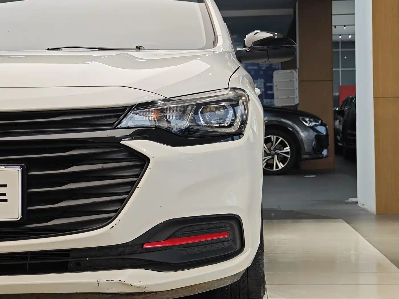 Chevrolet Monza 2020 Mild Hybrid Redline 320T Dual-Clutch Refreshing Edition фото 2