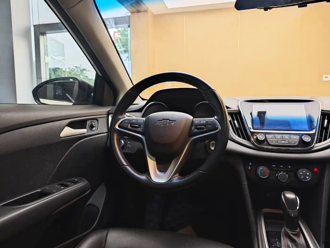 Chevrolet Monza 2020 Mild Hybrid Redline 320T Dual-Clutch Refreshing Edition фото 15