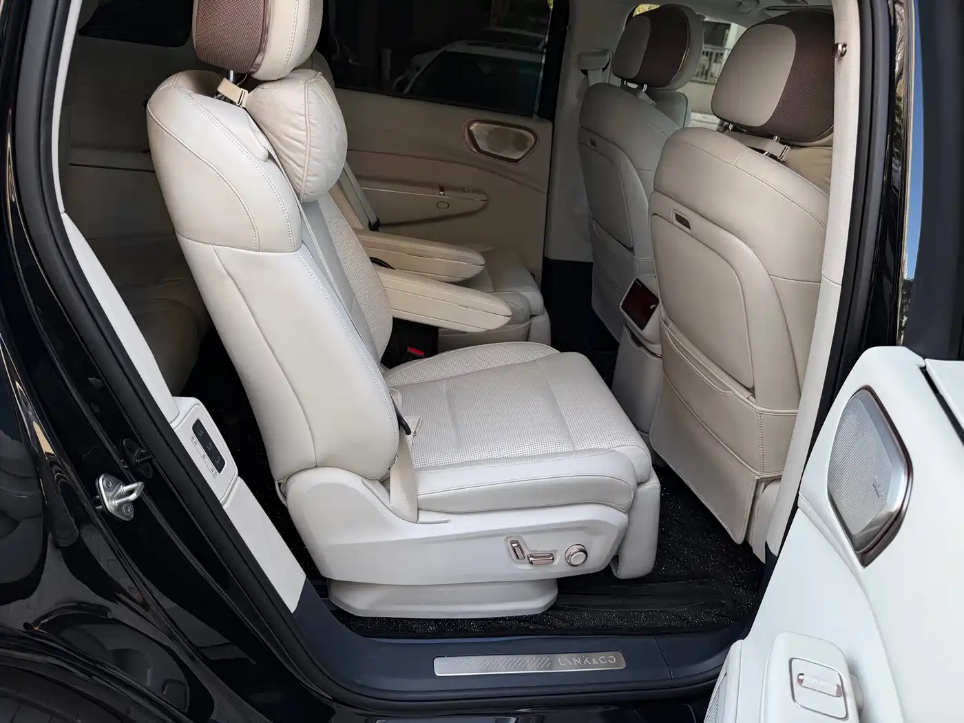 Lynk & Co 900 2025 2025 1.5T Ultra
