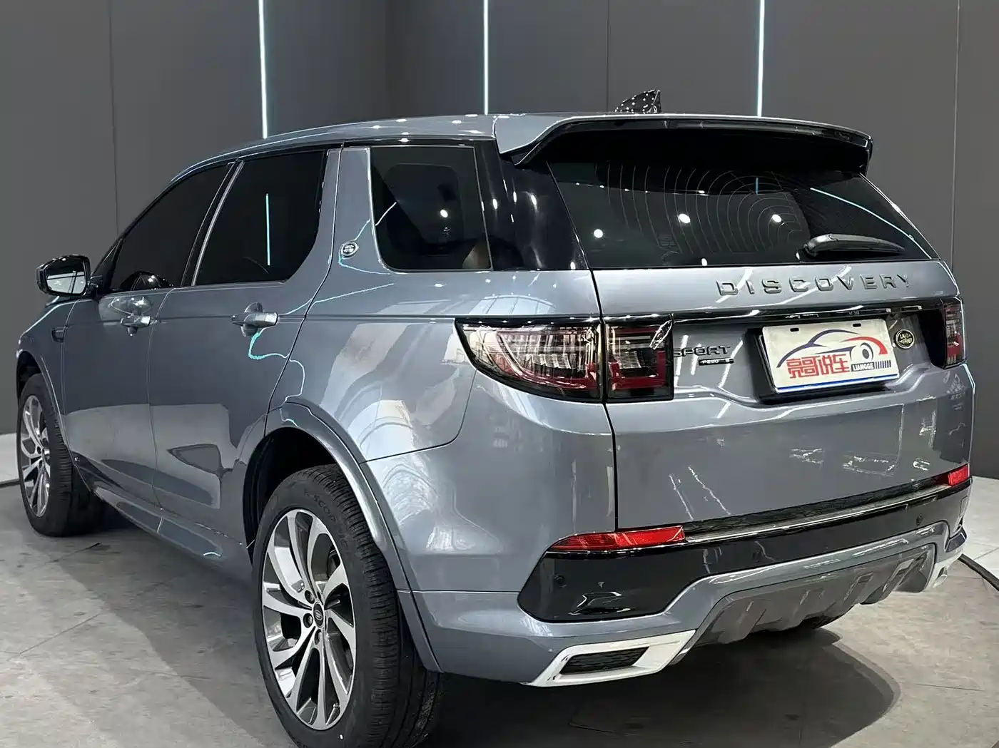 Land Rover Discovery Sport 2020 249PS R-Dynamic Performance фото 8