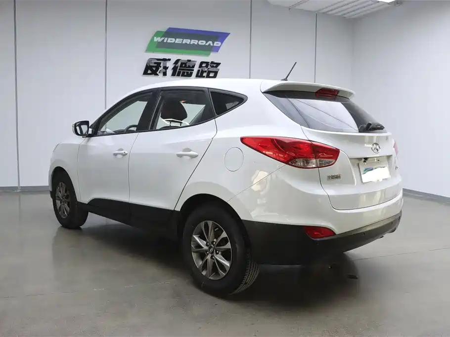 Hyundai Beijing Hyundai ix35 2015 2.0L Automatic 2WD Comfort China V фото 4