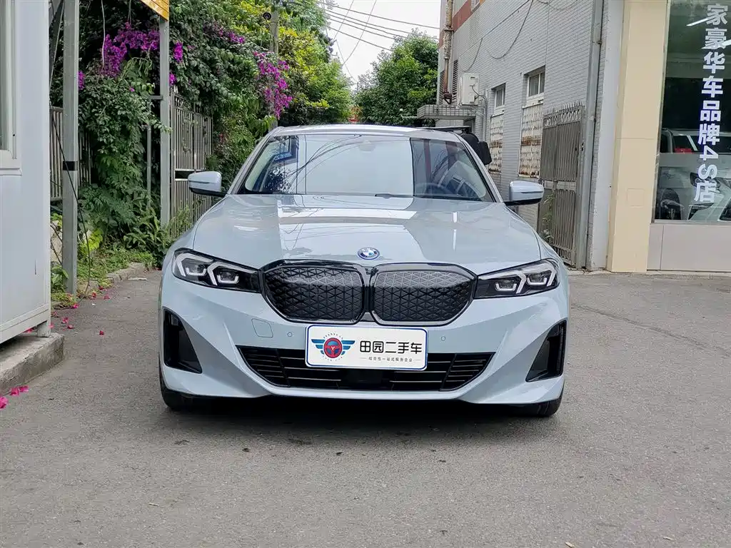 BMW i3 2025 eDrive 35 L фото 2