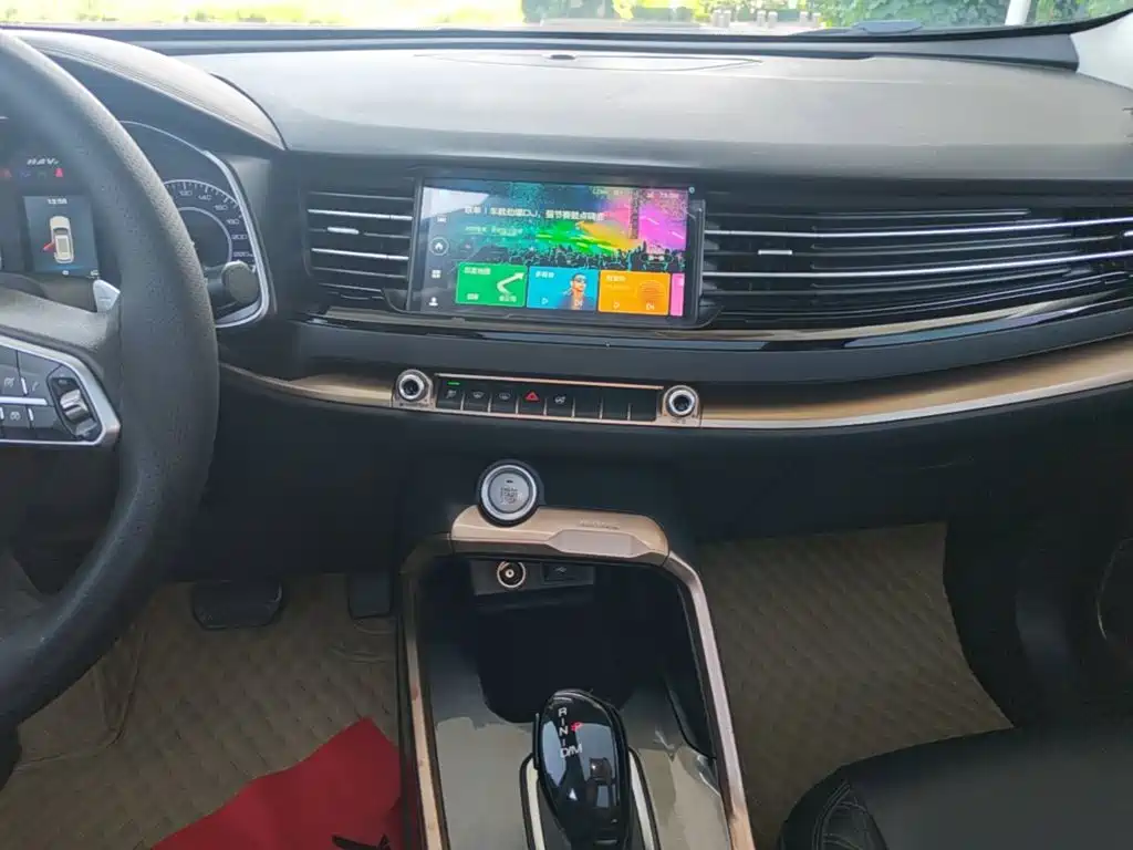 Фото 13 - Haval H6