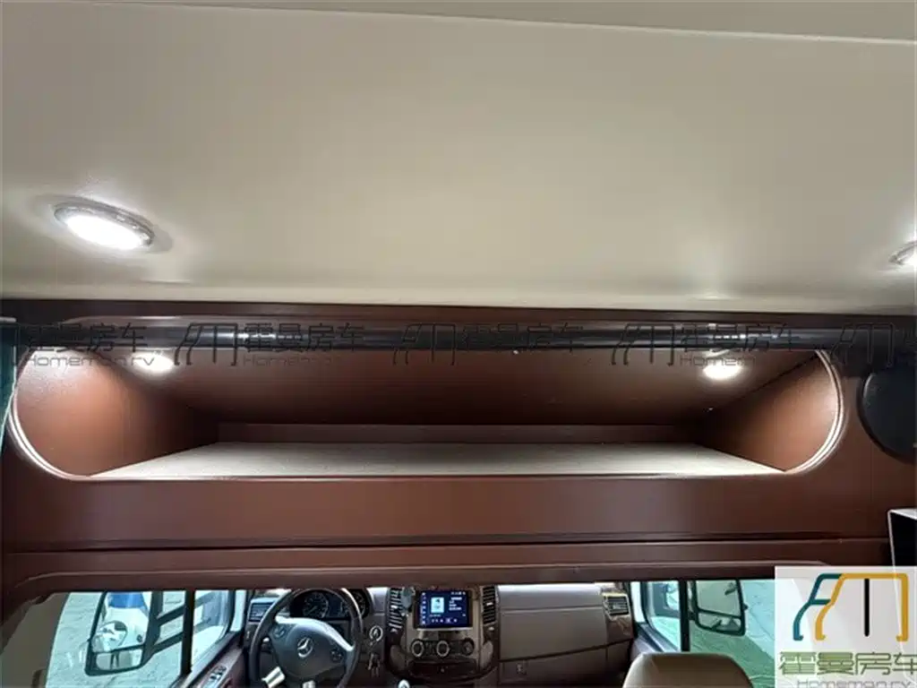 North RV North Dream Chaser 2019 2019 Base Model