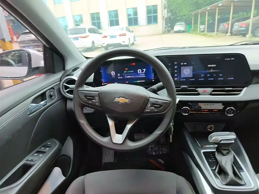 Chevrolet Monza 2024 1.5L Dual-Clutch Enjoyment Edition фото 11