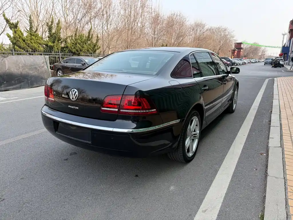 Volkswagen Phaeton 2015 2014 3.0L Executive Edition