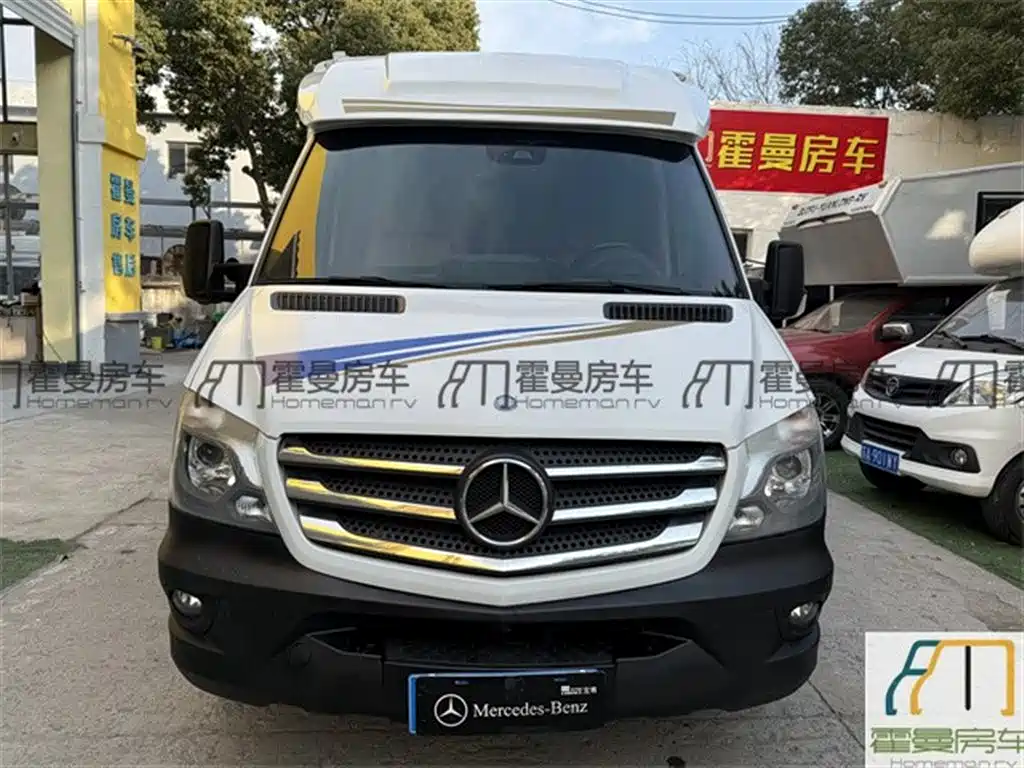 North RV North Dream Chaser 2019 2019 Base Model