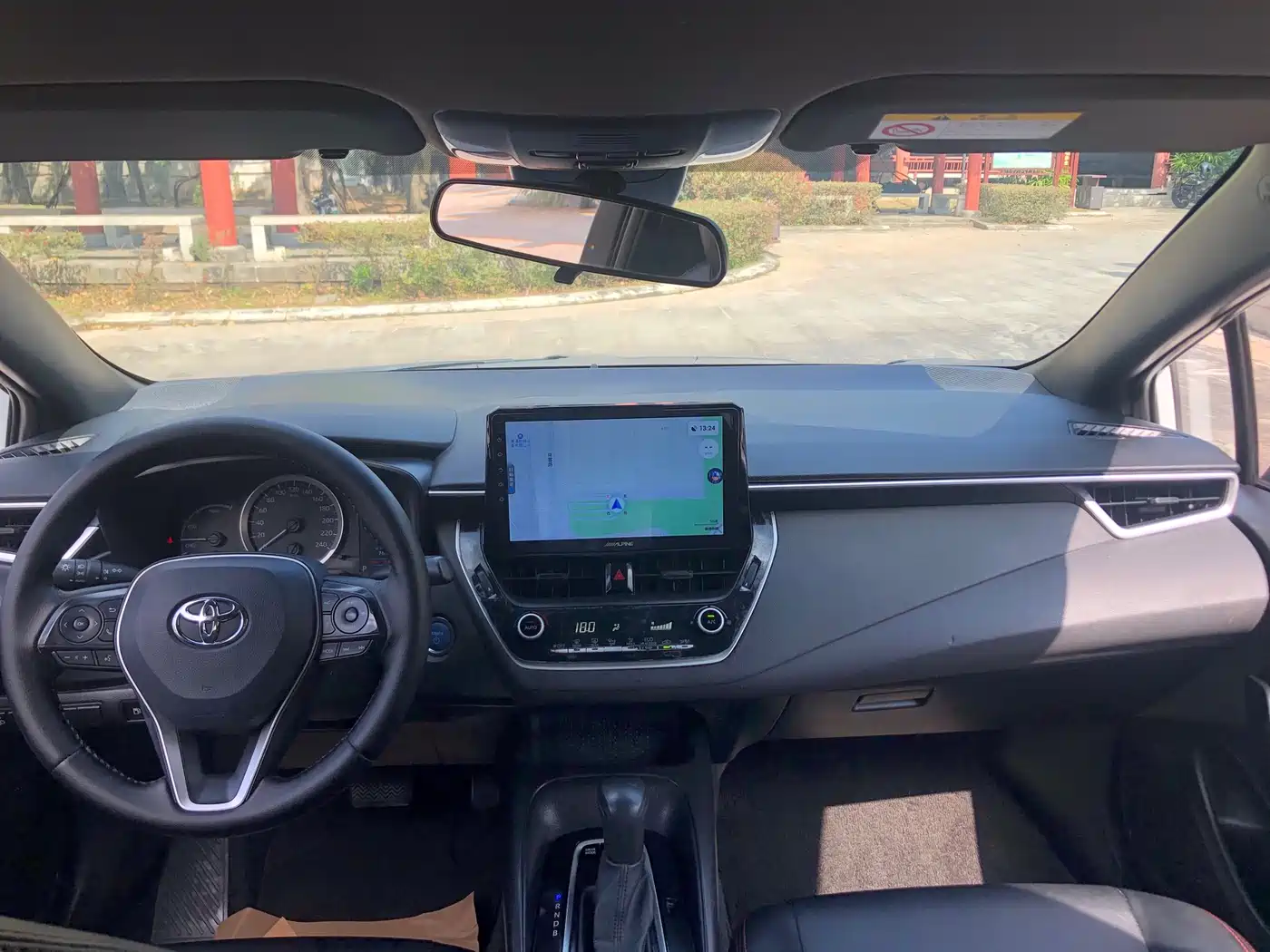Toyota Levin 2019 Hybrid 1.8H E-CVT Luxury Edition China VI фото 16