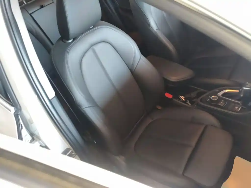 BMW 2 Series Touring 2019 2018 218i M Sport Package