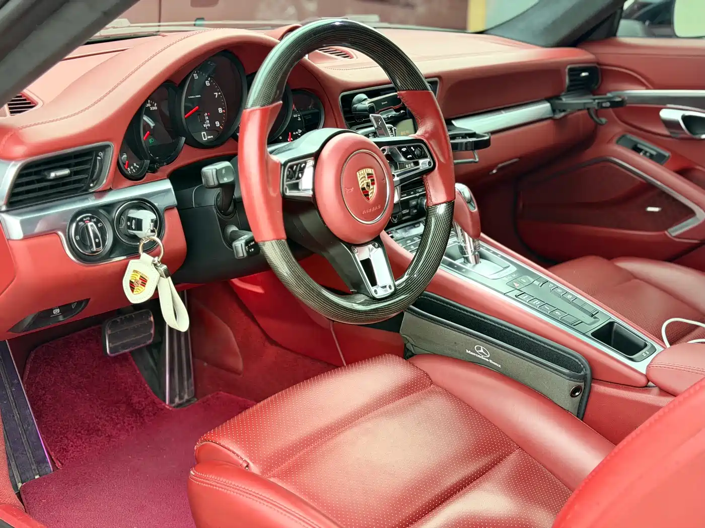 Porsche 911 2015 Carrera 3.4L Style Edition фото 9