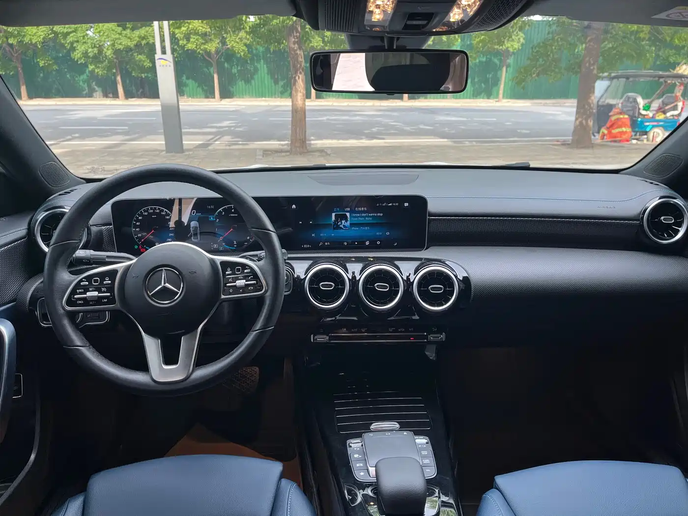 Mercedes-Benz A-Class 2020 Facelift A 200 L Sport Sedan Fashion фото 6