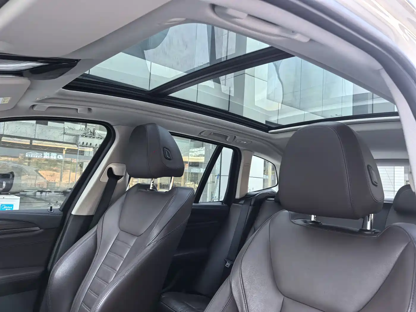 BMW X3 2021 xDrive28i Luxury Package фото 17