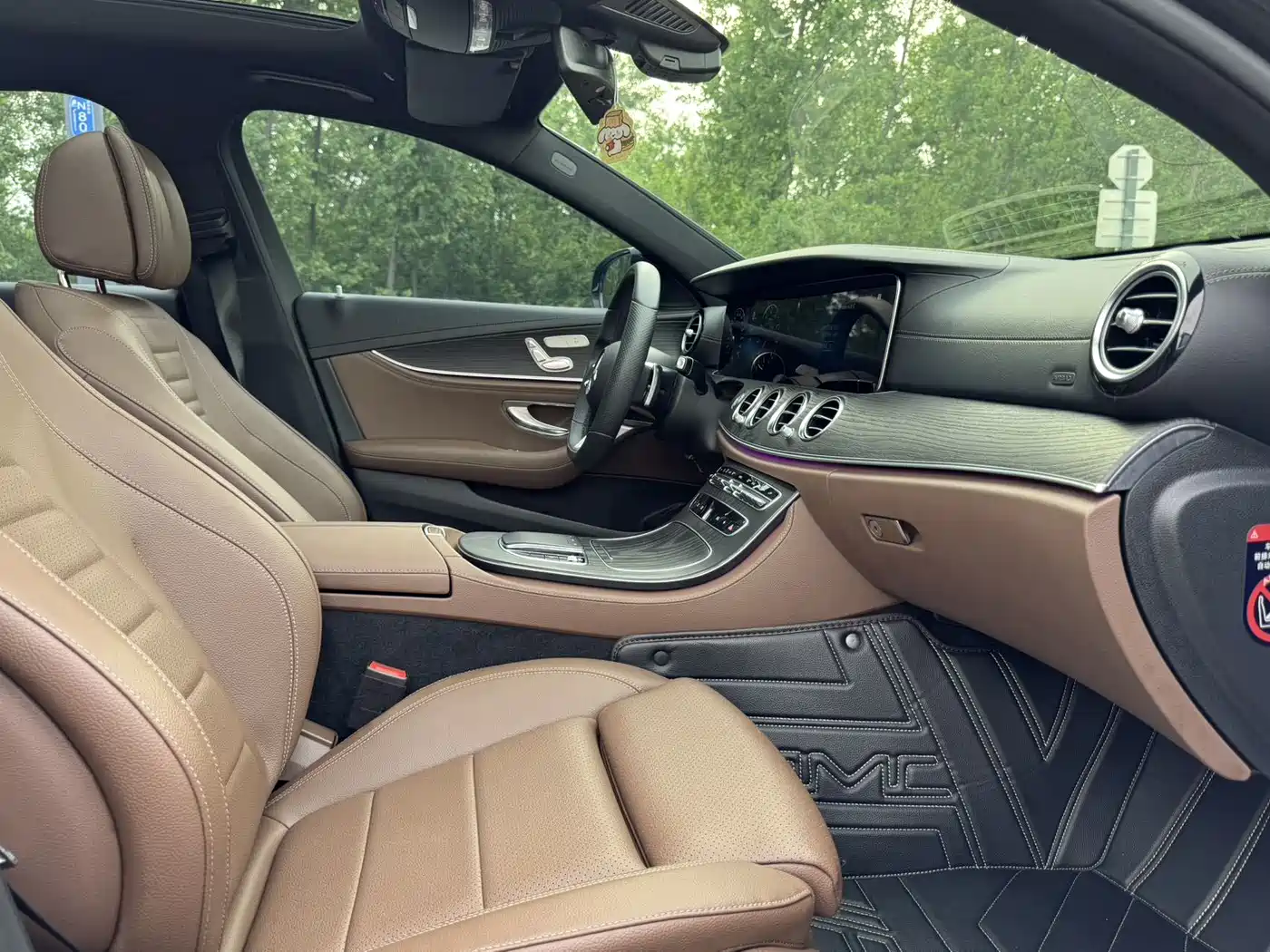 Mercedes-Benz E-Class 2022 E 260 L Sport фото 11