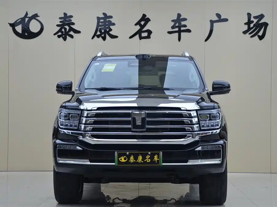 Tank 500 EV 2026 Hi4-T Smart Edition фото 2