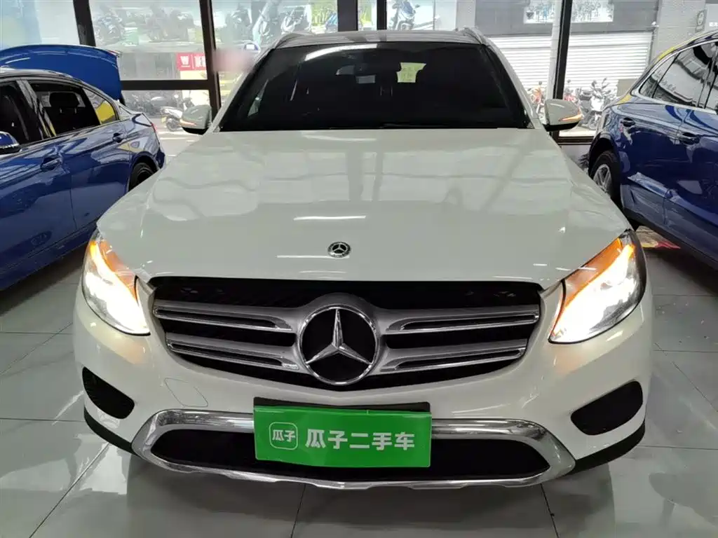 Mercedes-Benz GLC 2019 Model GLC 200 L 4MATIC фото 3