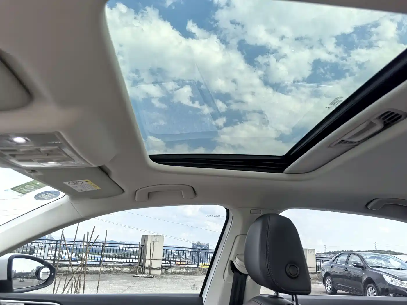 Volkswagen Lavida 2019 280TSI DSG Luxury Edition China VI фото 11