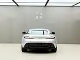 Фото 15 - Aston Martin DB11