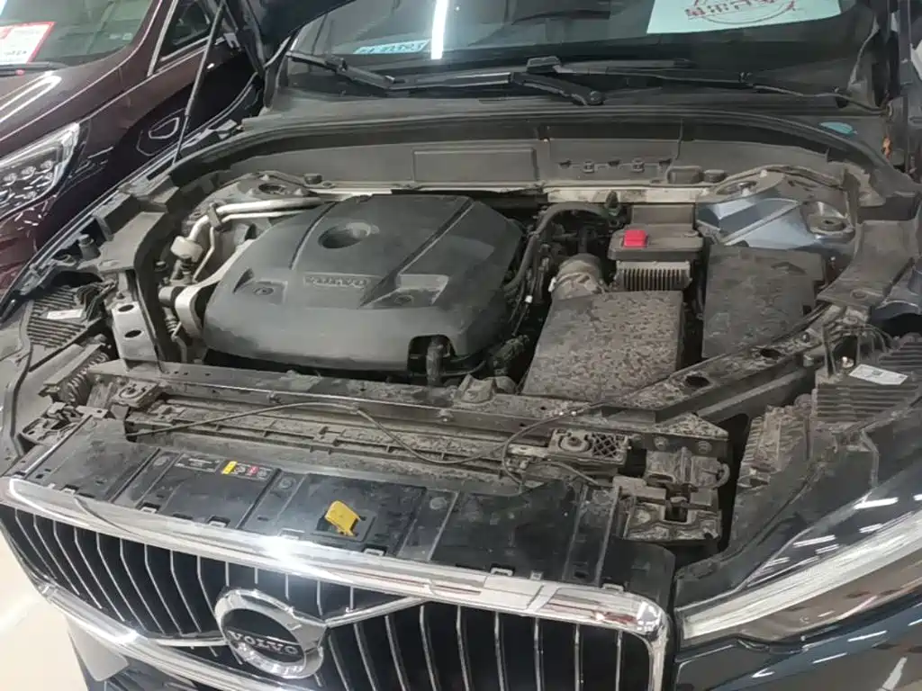 Фото 20 - Volvo XC60